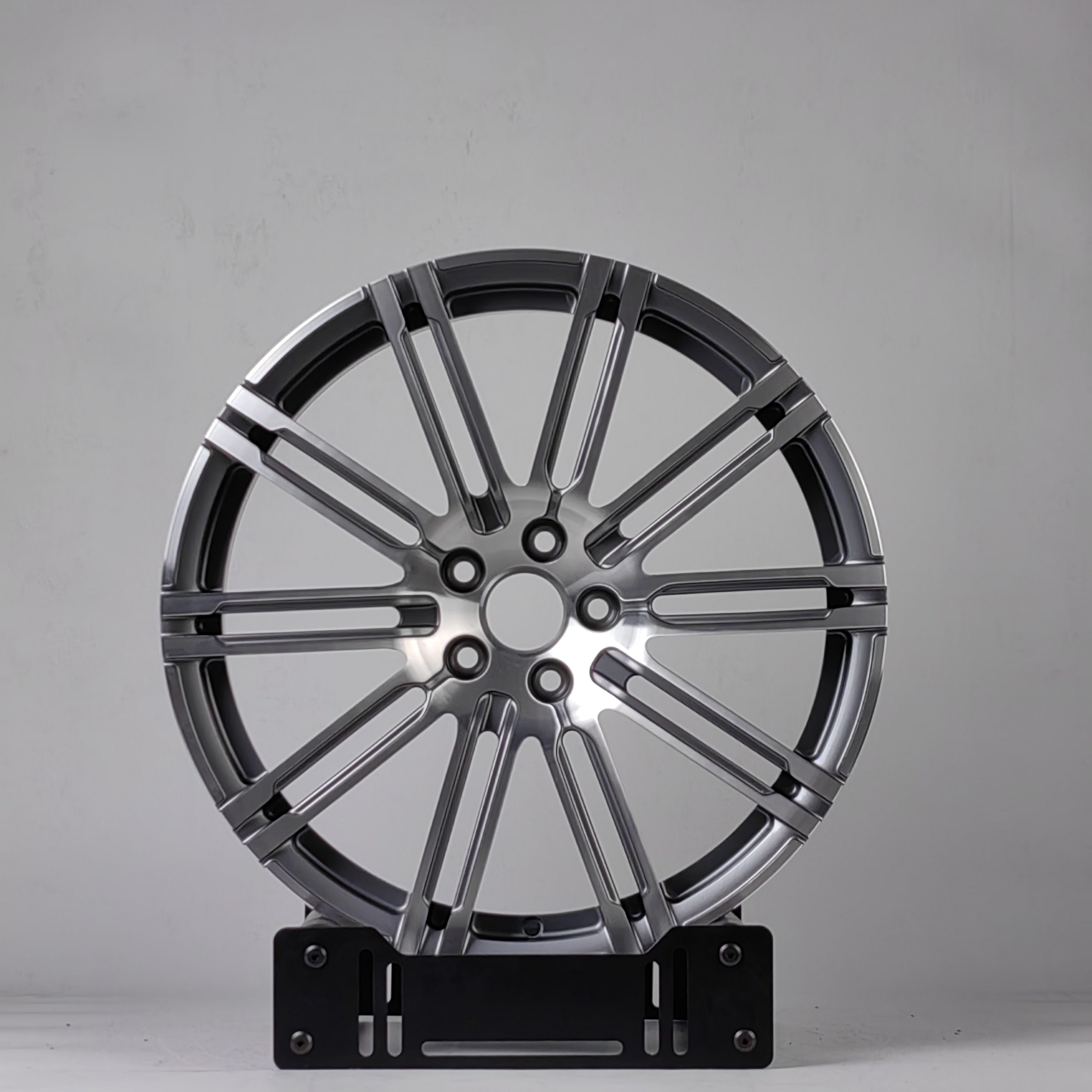 Forged wheel hub